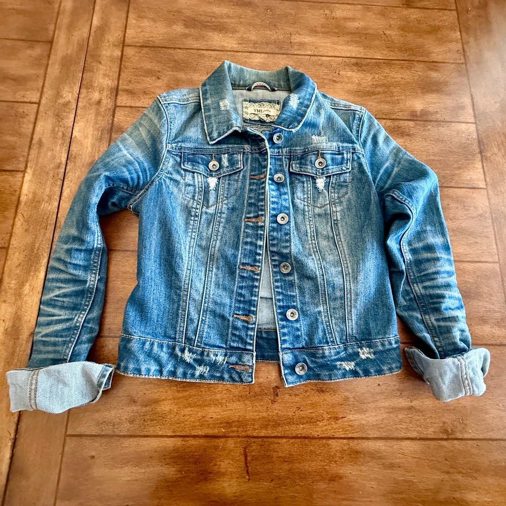 YMI Jeans‎ Womens Distressed Medium Wash Denim Trucker Jacket Blue Size Small